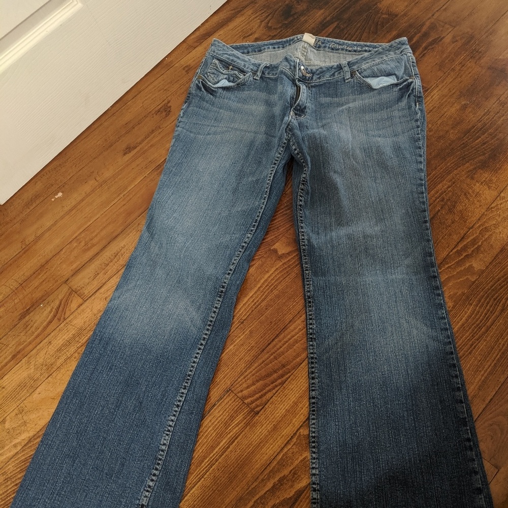 Women's jeans